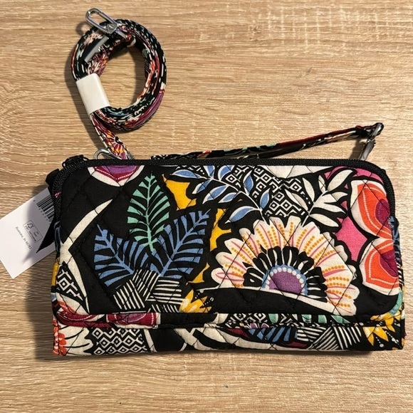 Vera Bradley crossbody Wallet purse slim NEW Kauai floral NWT - Picture 2 of 7